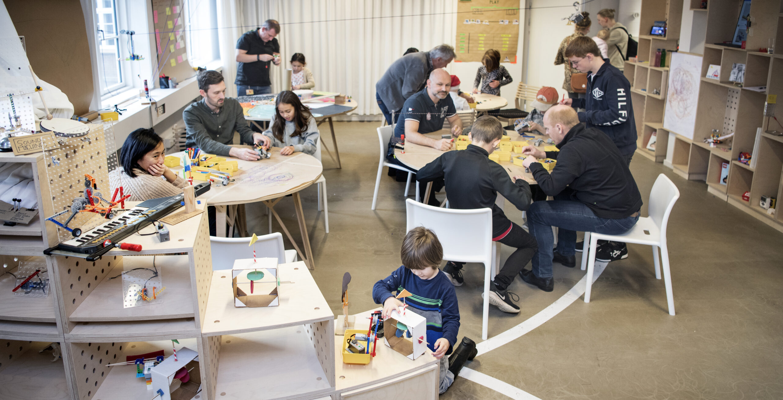 People playing at the LEGO Idea Studio